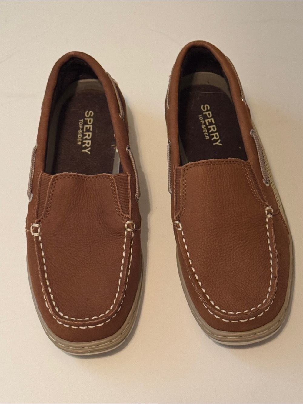 Sperry BoysTan Leather Slip-On Deck Shoes Size 6M